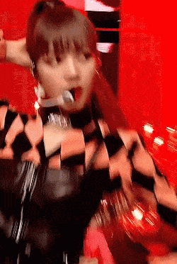 Entertainment Gif,Dancer Gif,Lalisa Manobal Gif,Rapper Gif,Singer Gif,South Korea Gif