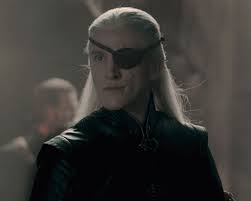 Aemond One-Eye Gif,Aemond Targaryen Gif,King Viserys Gif,Prince Aemond Targaryen Gif,Targaryen And Queen Gif