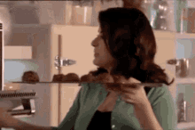 Samin Nosrat Gif