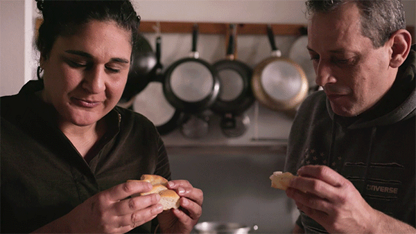 Samin Nosrat Gif Samin Nosrat Gif