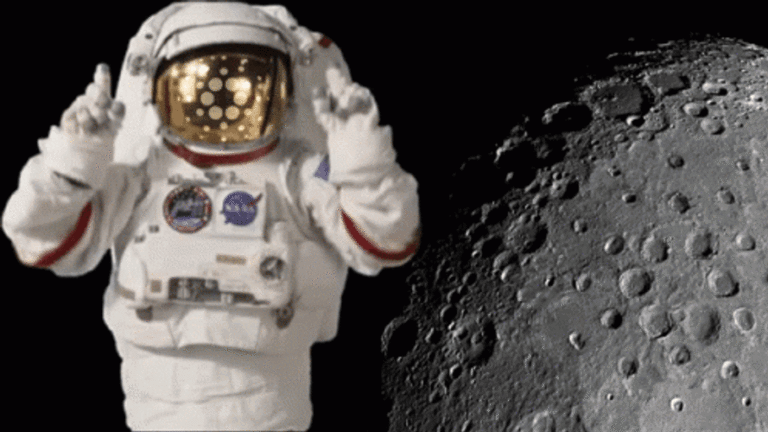 Astronaut Animated GIF