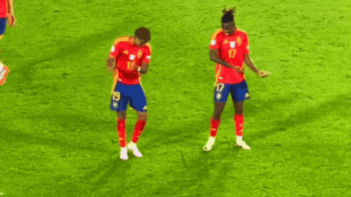 Lamine Yamal Gif