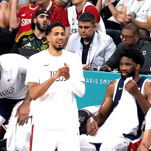 Tyrese Haliburton Gif