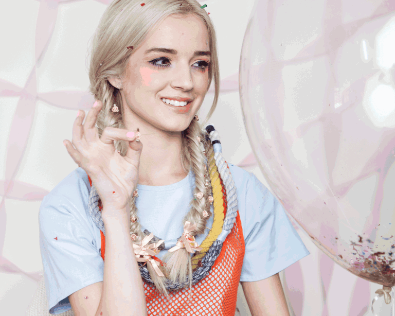 Poppy Animated GIF