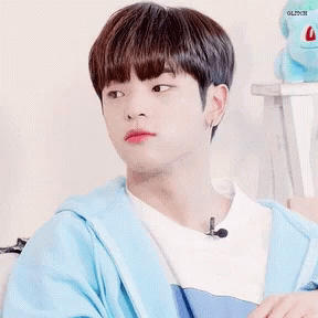 Kim Jin-Woo Gif