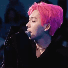 Kim Jin-Woo Gif