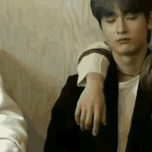 Kim Jin-Woo Gif