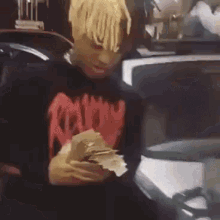 XXXTENTACION Gif