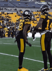 George Pickens Gif