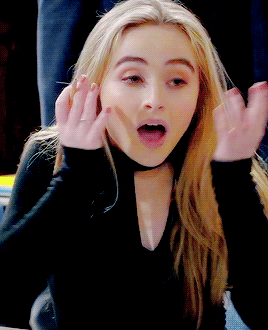 Sabrina Carpenter Gif