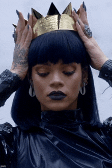 Queen Gif