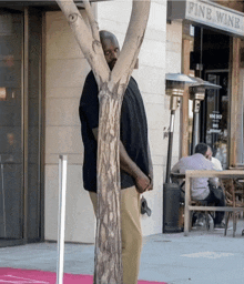Hiding Animated GIF